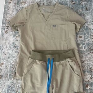 FIGS Sandstone - Catarina Top + Yola High Waisted 2.0 Bottoms - Size Small